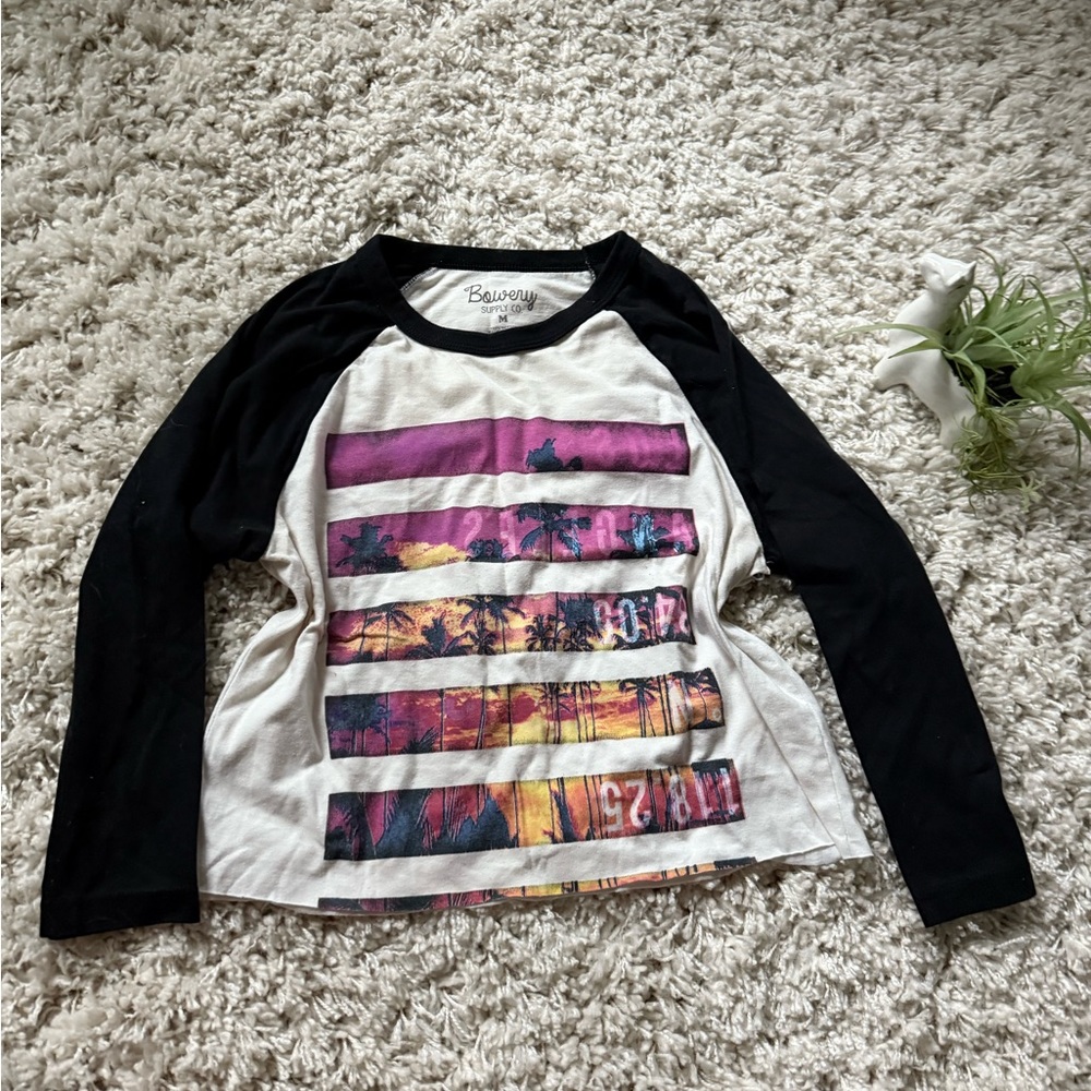 White and black Bowery Supply Co. California long sleeve crop top